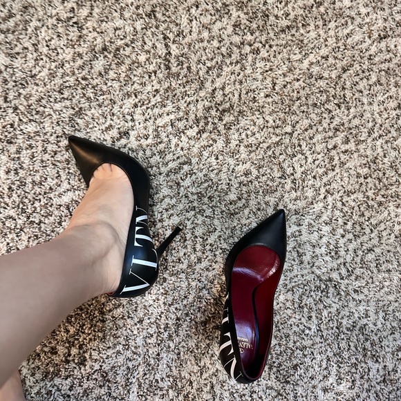 Valentino VLTN shoes - Picture 2 of 5